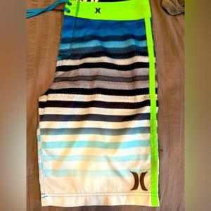 Hurley men’s boardshorts